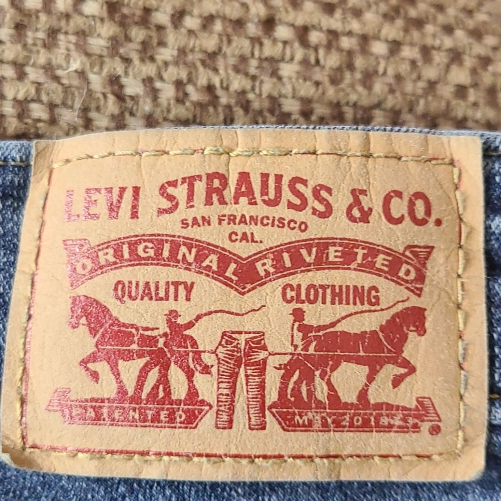 Levi's 711 Skinny Jeans, 31 - Picture 16 of 16